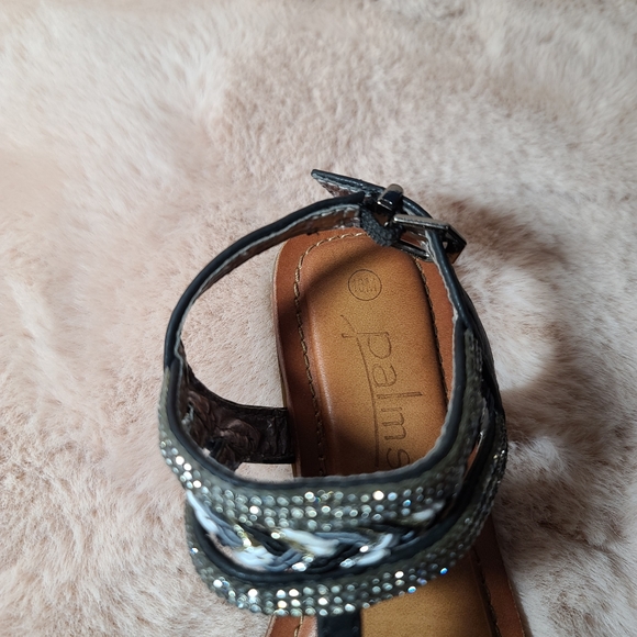 Toddler black rhinestone sandals - Picture 3 of 3